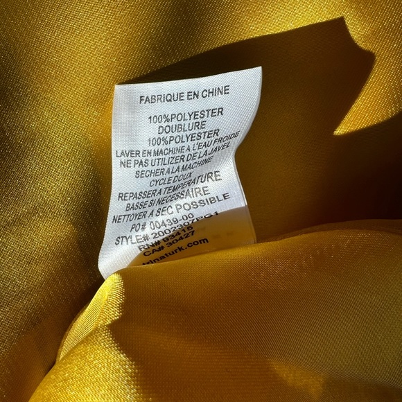 Gorgeous Trina Turk floral wrap around dress! Size 6 - Picture 7 of 8